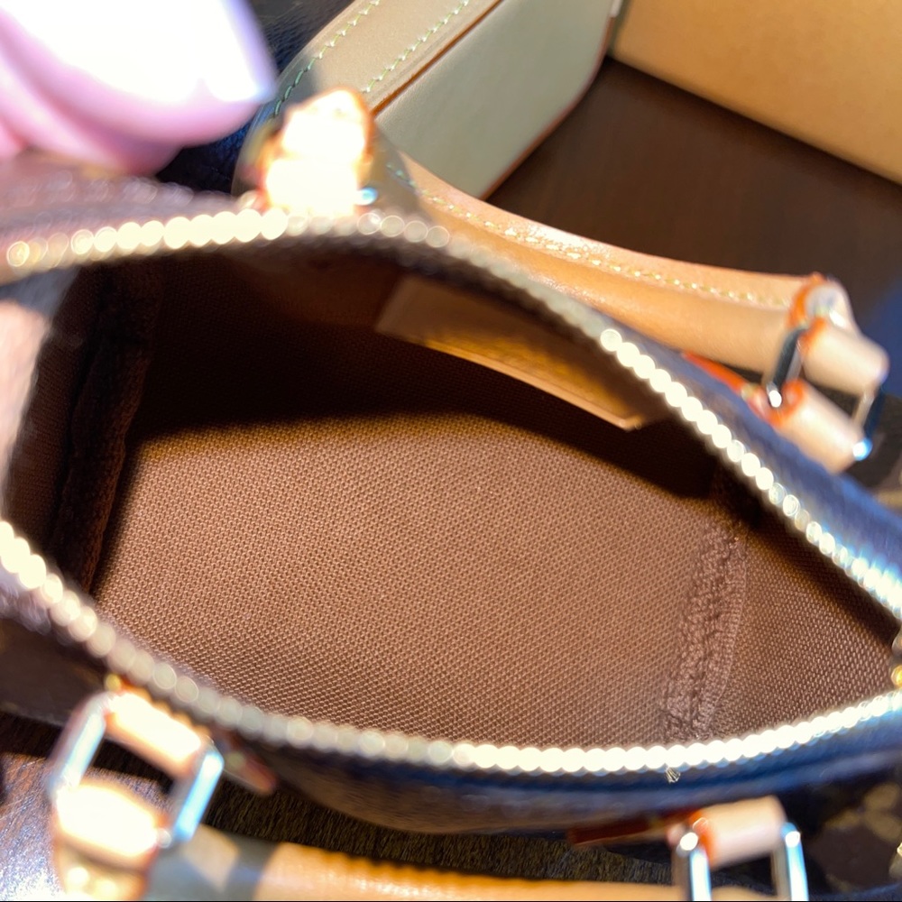 Louis Vuitton Monogram Trio Mini Icons - Picture 10 of 16